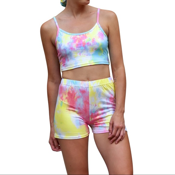 Two Piece Co-Ord Yoga Athleisure Matching Loungewear Set in Rainbow Tie Dye - Picture 2 of 6